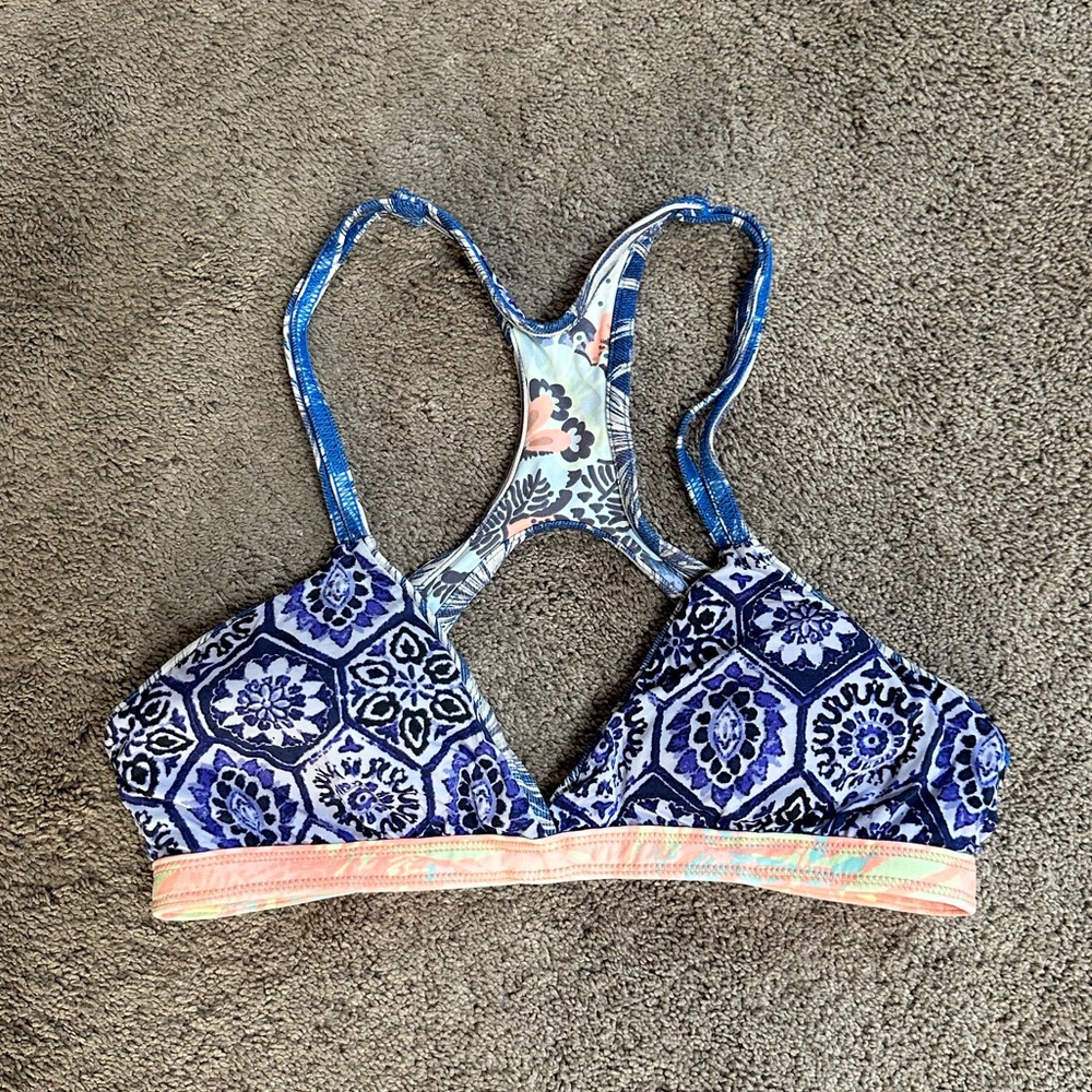 Maaji Reversible Bikini Top Size L